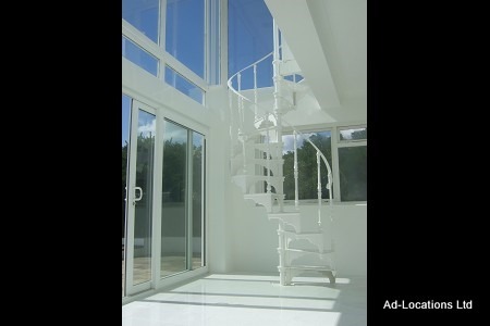 Gallery Item