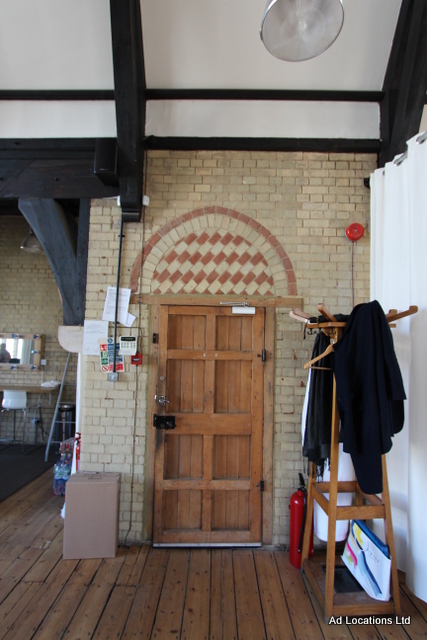 Gallery Item