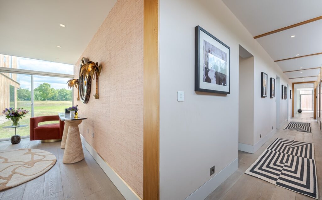 Gallery Item