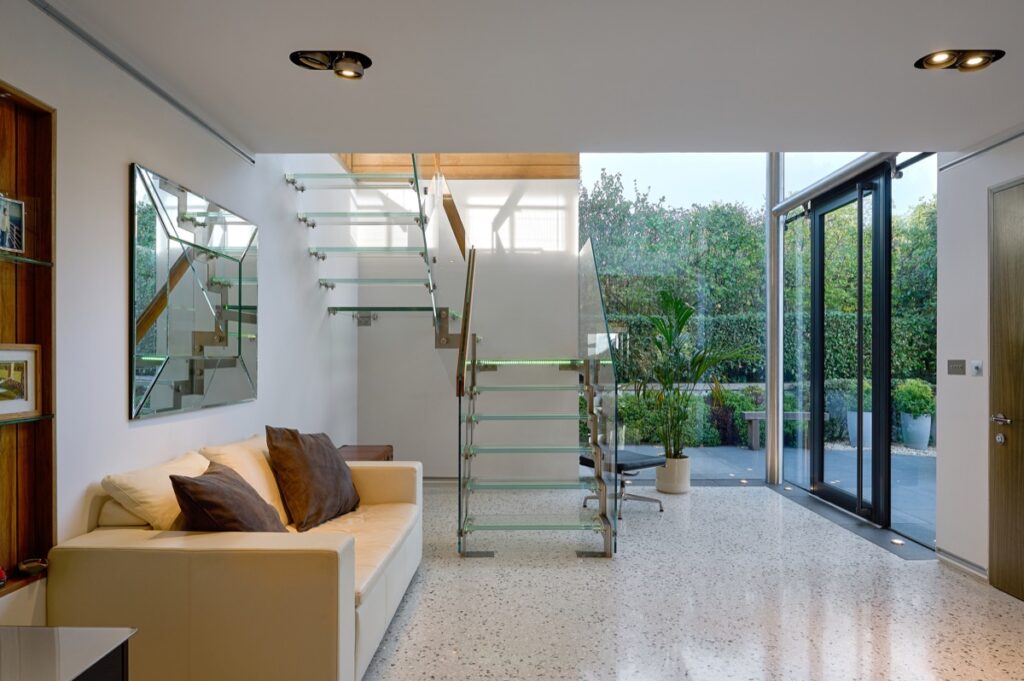 Gallery Item