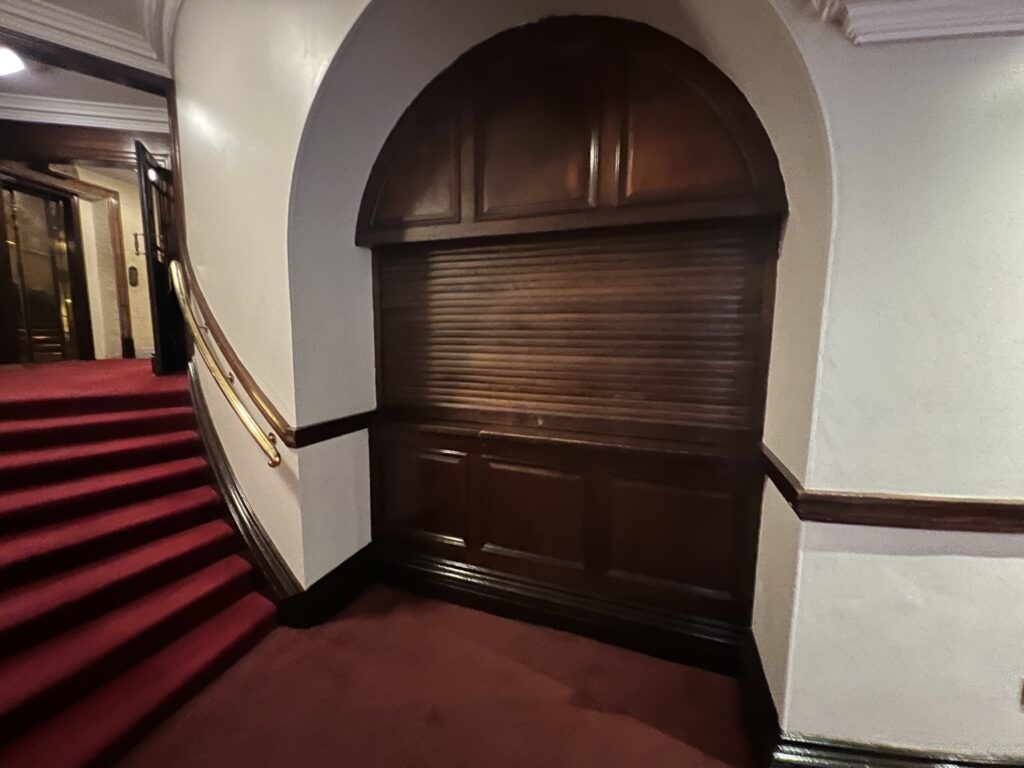 Gallery Item