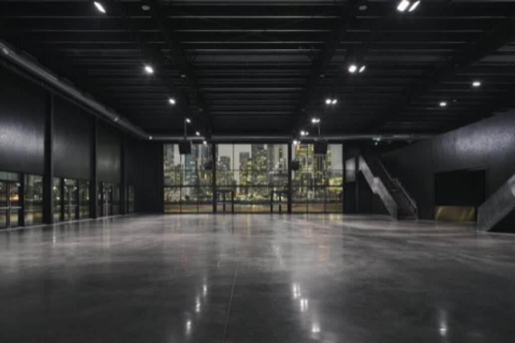 Gallery Item