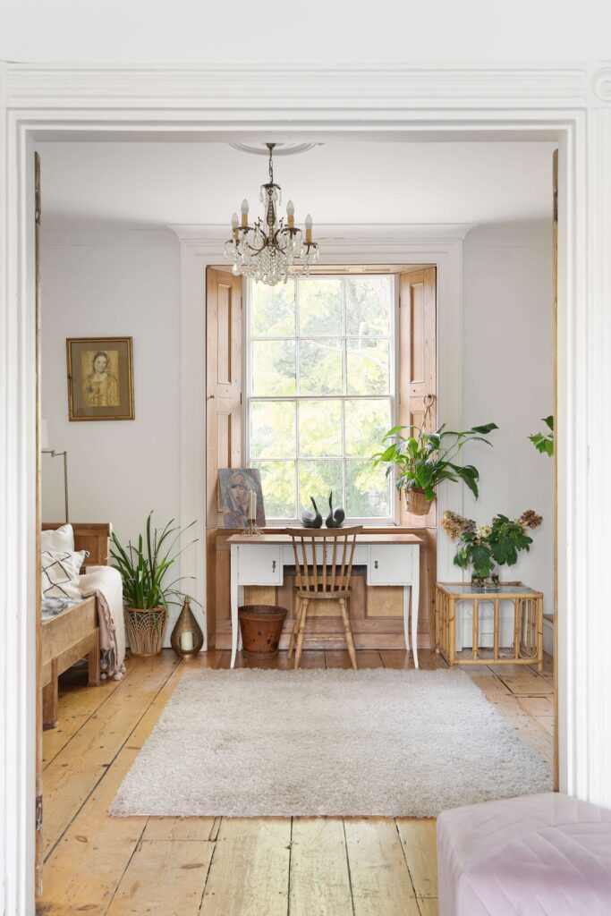 Gallery Item